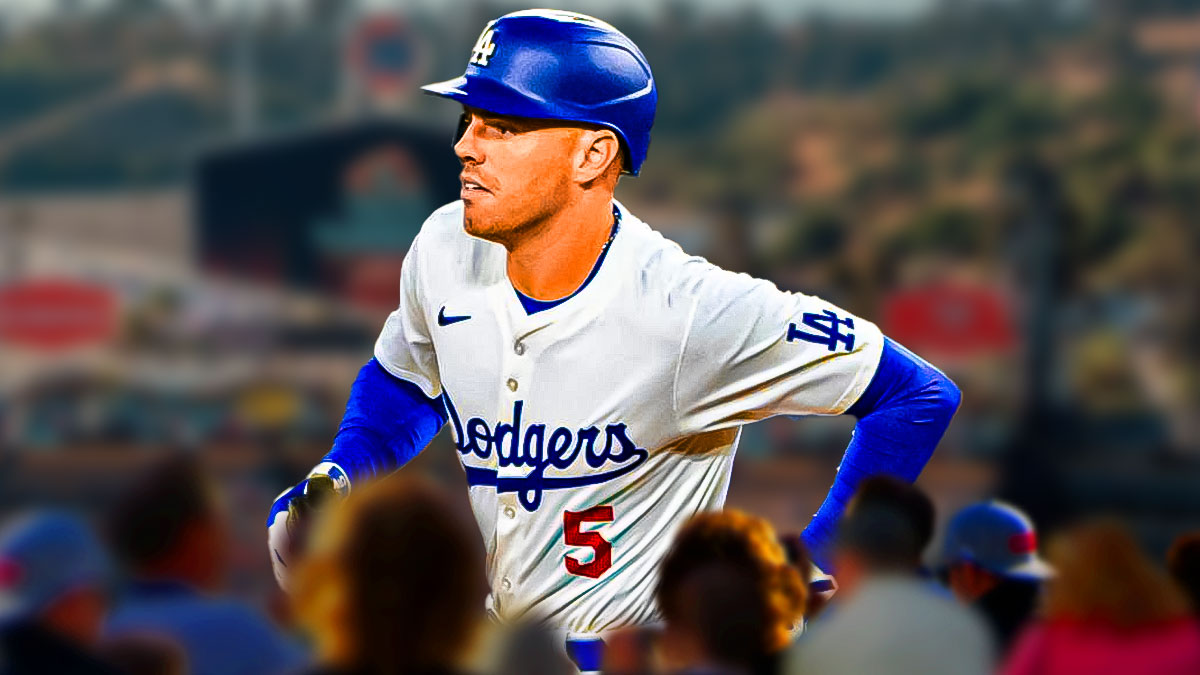 Photo: Freddie Freeman running in Dodgers jersey, Dodger Stadium behind him