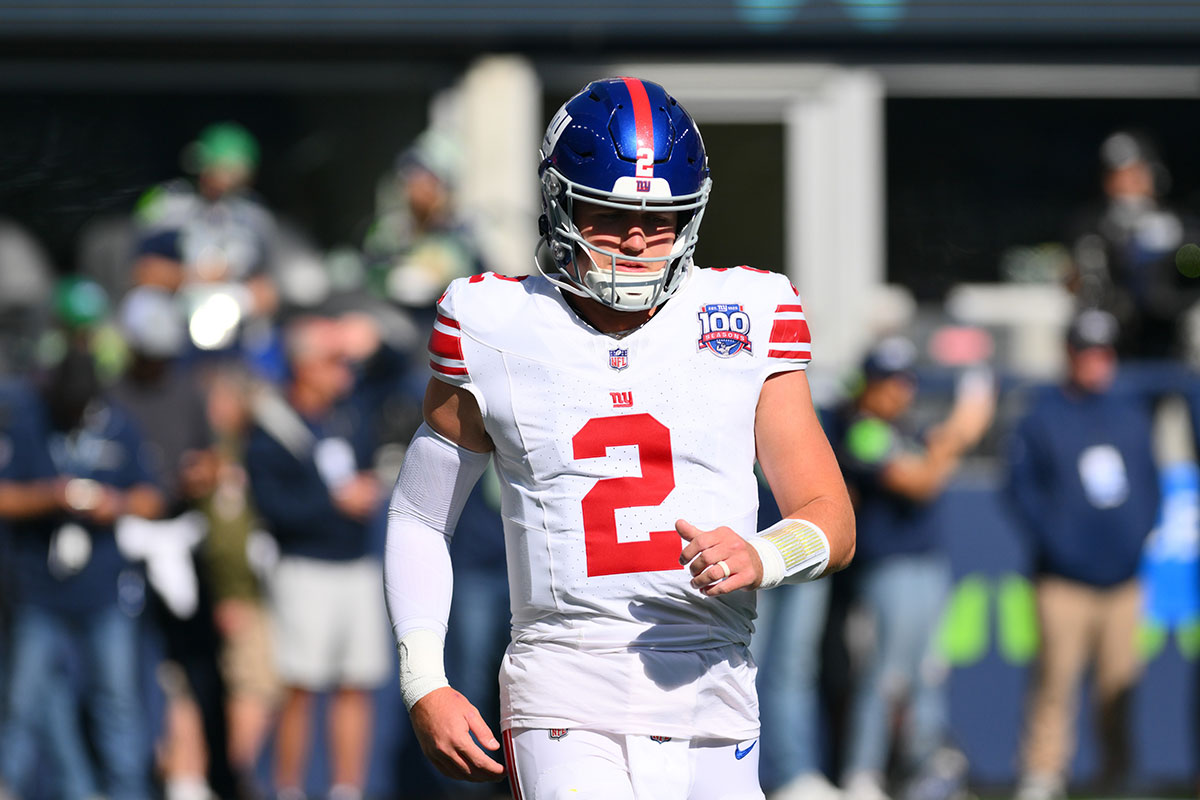 Giants’ Drew Lock replaces Daniel Jones during ugly Eagles blowout ...