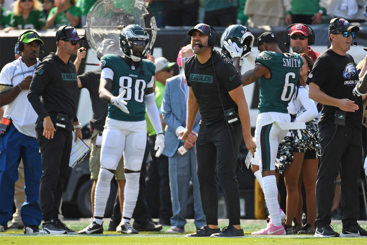 Philadelphia Eagles head coach Nick Sirianni on the sidelines against the Cleveland Browns at Lincoln Financial Field
