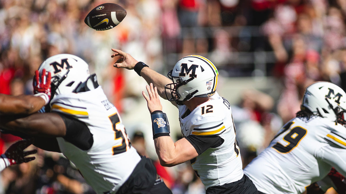 Eli Drinkwitz drops huge Brady Cook injury update