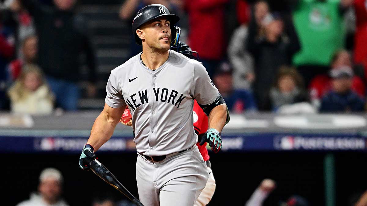 Giancarlo Stanton Yankees at bat
