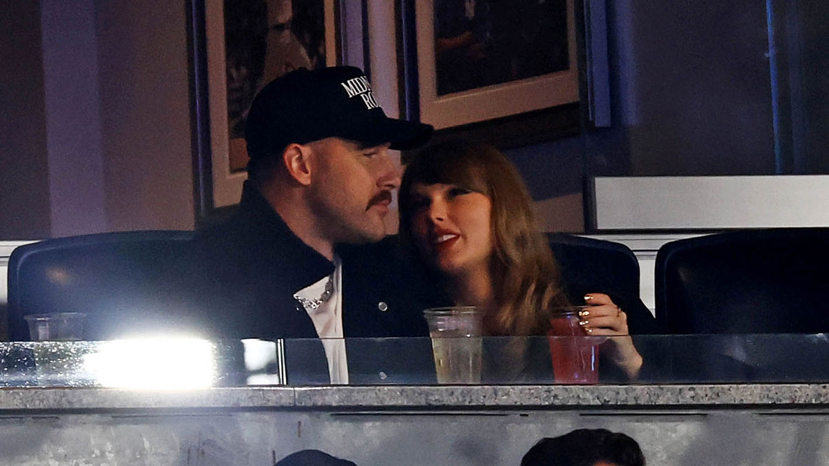 Taylor Swift and Travis Kelce at New York Yankees game