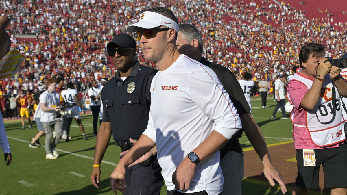 USC Trojans head coach Lincoln Riley walks off the field following the game against the Penn State Nittany Lions at United Airlines Field at the Los Angeles Memorial Coliseum.