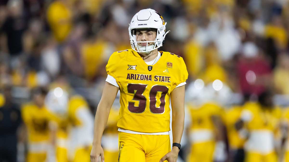 Arizona State football kicker Ian Hershey enters the field against Mississippi State during a Sept. 7, 2024 non-conference game. 