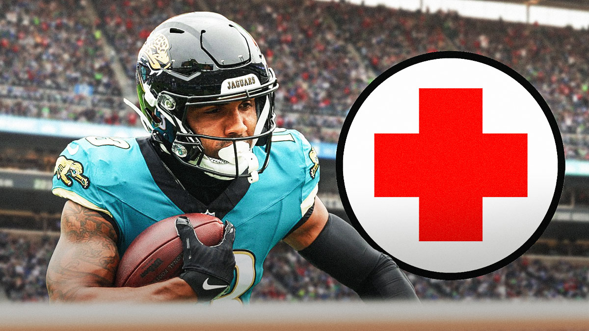 Jaguars WR Christian Kirk with a red medical cross