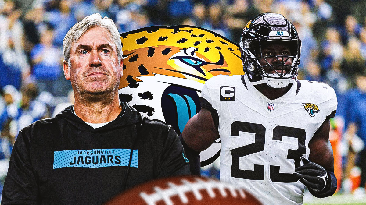 Jaguars Doug Pederson and Jaguars Foyesade Oluokun with Jaguars logo