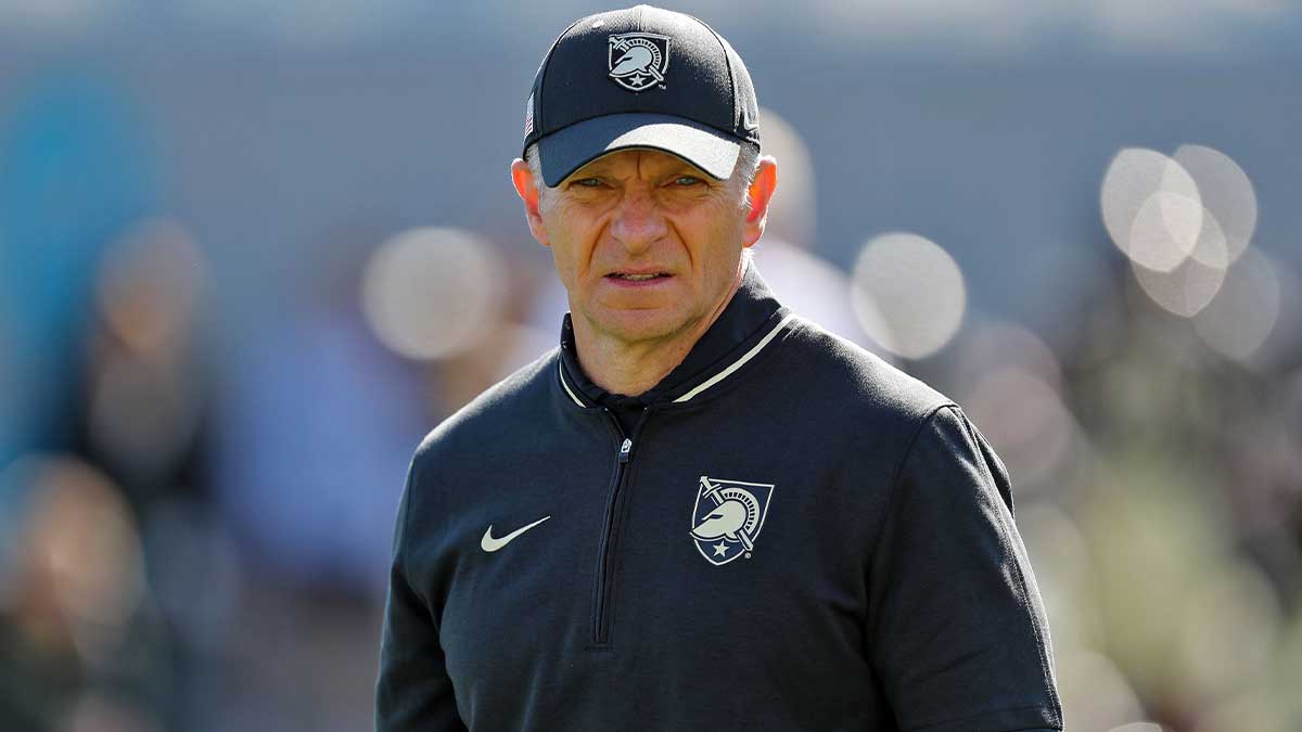 Army football's Jeff Monken fires unprovoked shot at Navy