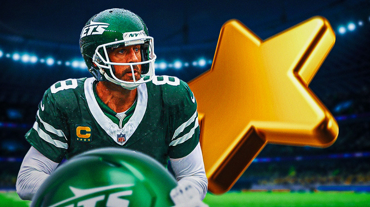 Aaron Rodgers with a star next to him.