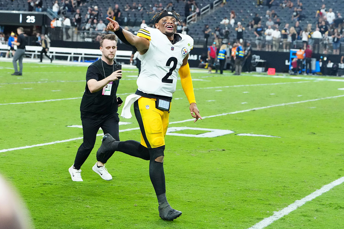 Oct 13, 2024; Paradise, Nevada, USA; Pittsburgh Steelers quarterback Justin Fields (2) runs off the field after the Steelers defeated the Las Vegas Raiders 32-13 at Allegiant Stadium.