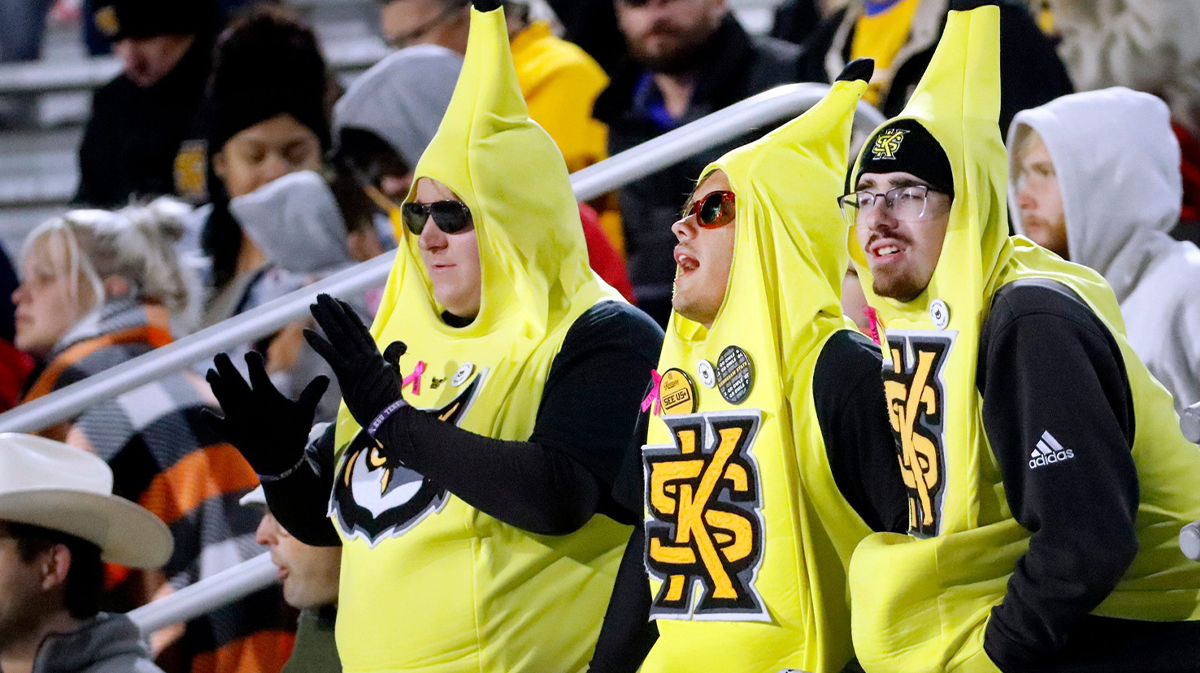 Kennesaw State fans cheer on their team during the football game against Middle Tennessee at MTSU, on Tuesday, Oct. 15, 2024.