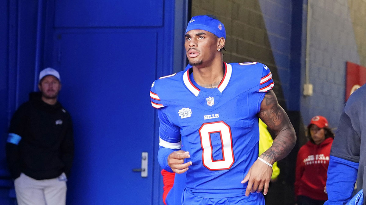 Buffalo Bills wide receiver Keon Coleman (0) jogs out to the field after halftime against the Arizona Cardinals at Highmark Stadium.