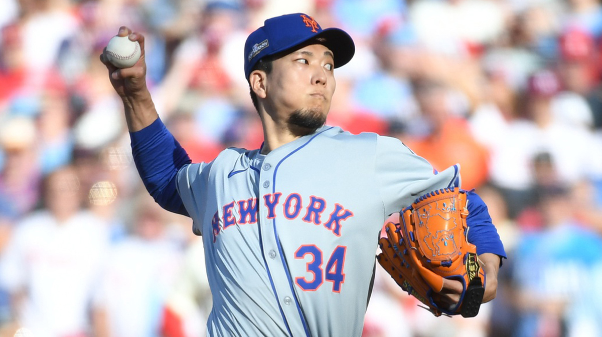 New York Mets pitcher Kodai Senga (34) throws a pitch against the Philadelphia Phillies in the first inning in game one of the NLDS for the 2024 MLB Playoffs at Citizens Bank Park. 