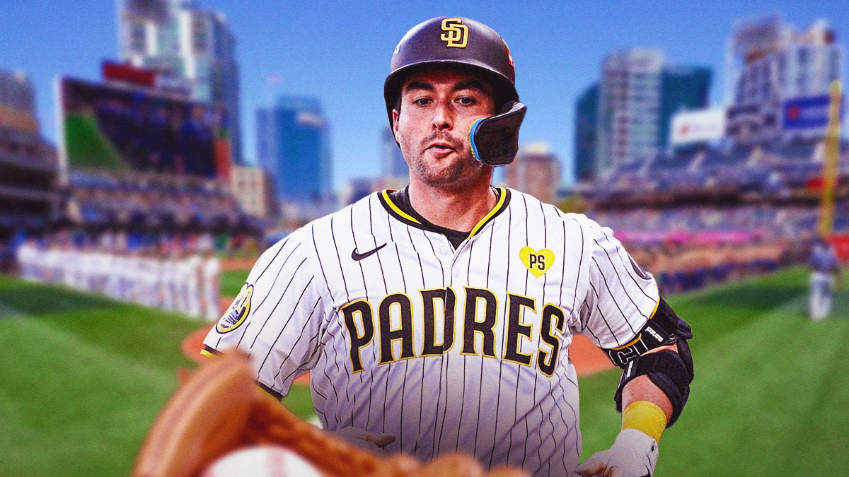 Padres catcher Kyle Higashioka