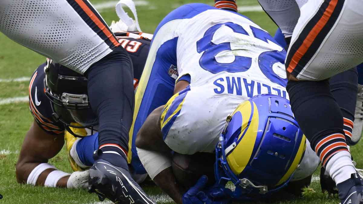 Los Angeles Rams running back Kyren Williams (23) scores a touchdown against the Chicago Bears during the second half at Soldier Field.
