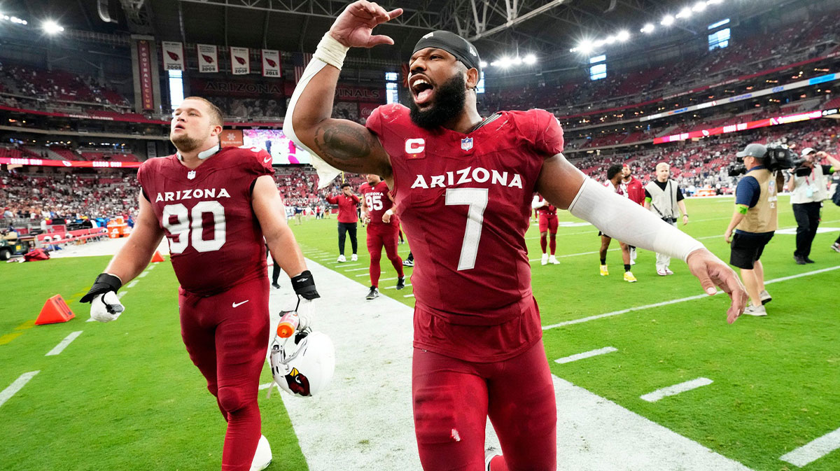 Arizona Cardinals linebacker Kyzir White (7) celebrates their 28-16 win over the Dallas Cowboys at State Farm Stadium in Glendale on Sept. 24, 2023.