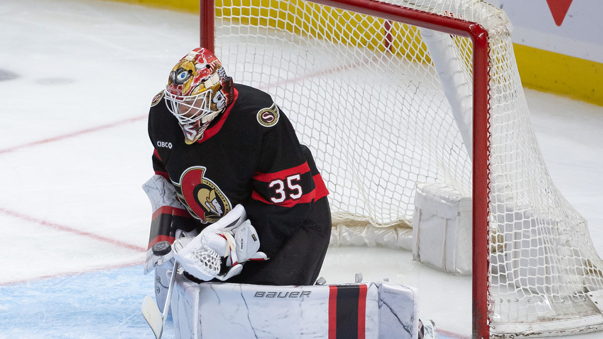 Senators lock up Linus Ullmark longterm ahead of season opener