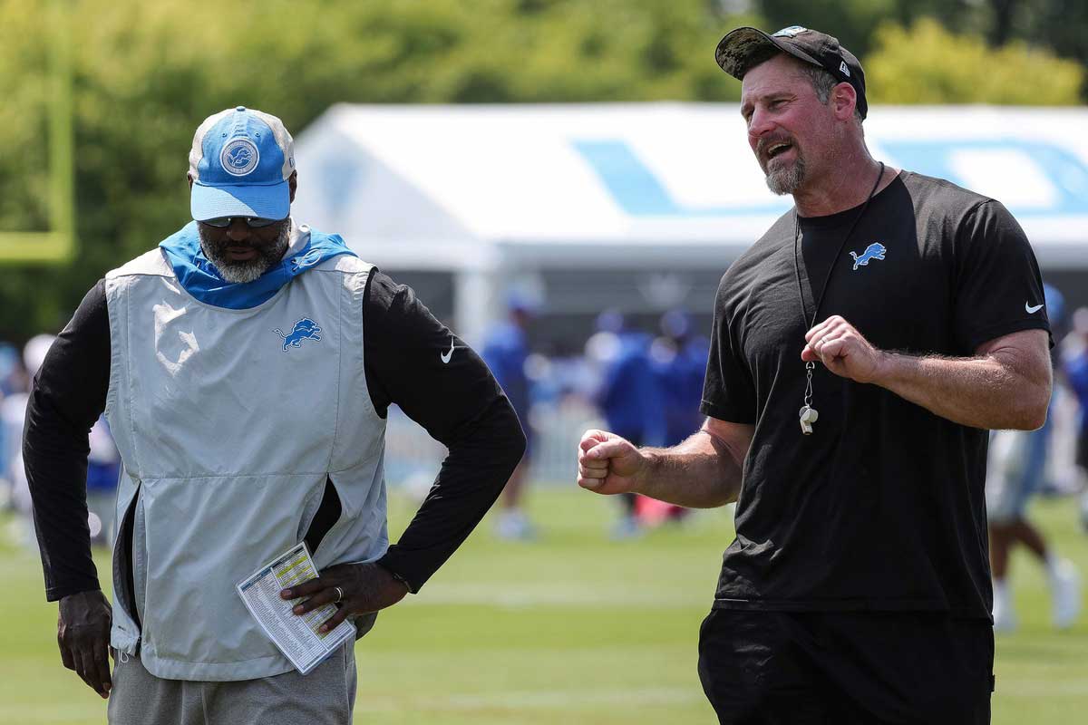 Lions head coach Dan Campbell responds to a trade question