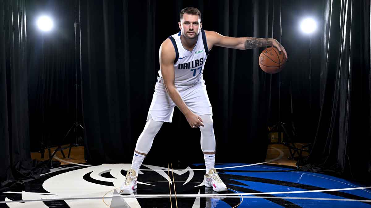 Dallas Mavericks guard Luka Doncic (77) poses for a photo during the 2024 Dallas Mavericks media day.