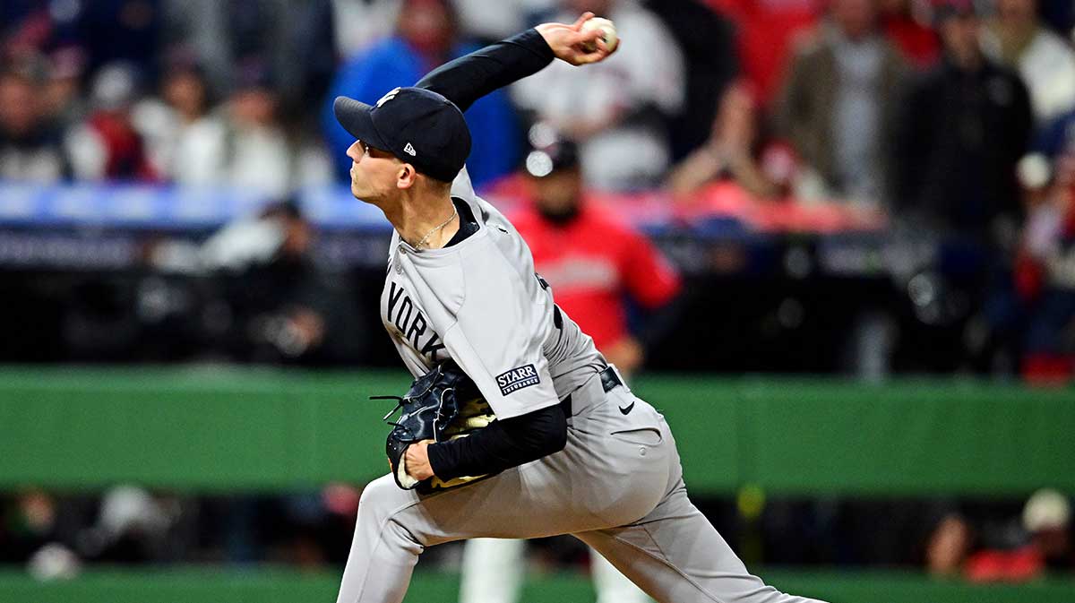 Luke Weaver pitching Yankees