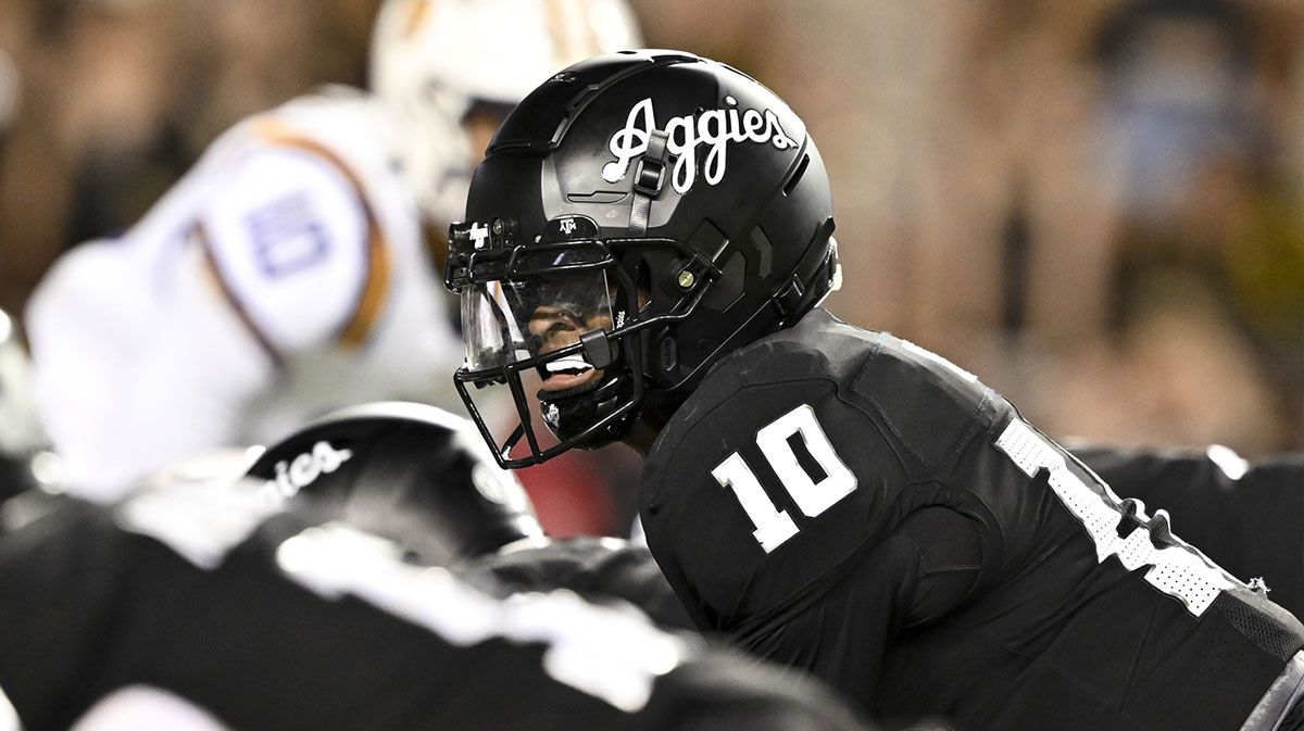 Texas A&M Aggies quarterback Marcel Reed (10) calls a play against the LSU Tigers during the fourth quarter. The Aggies defeated the Tigers 38-23; at Kyle Field.