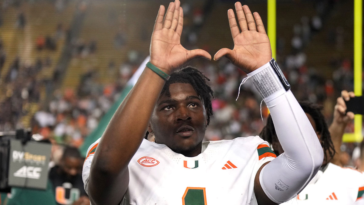 Miami QB Cam Ward gets glowing endorsement from Colorado's Shedeur Sanders