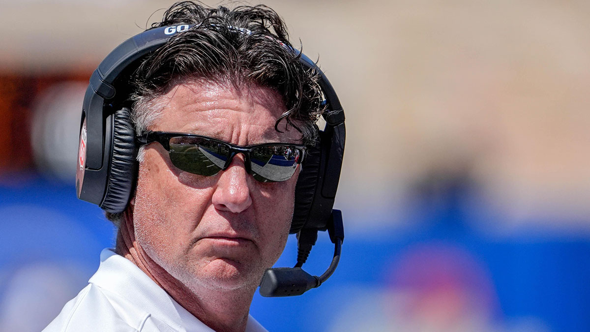 17. Mike Gundy