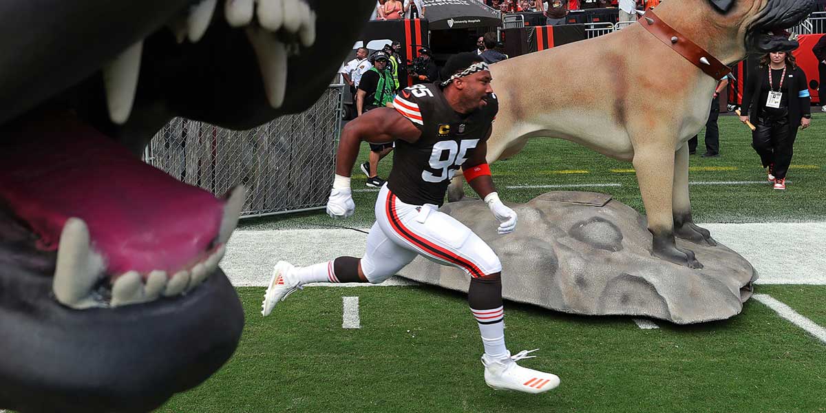 Cleveland Browns defensive end Myles Garrett (95) takes the field before an NFL football game at Huntington Bank Field, Sunday, Sept. 22, 2024, in Cleveland, Ohio.