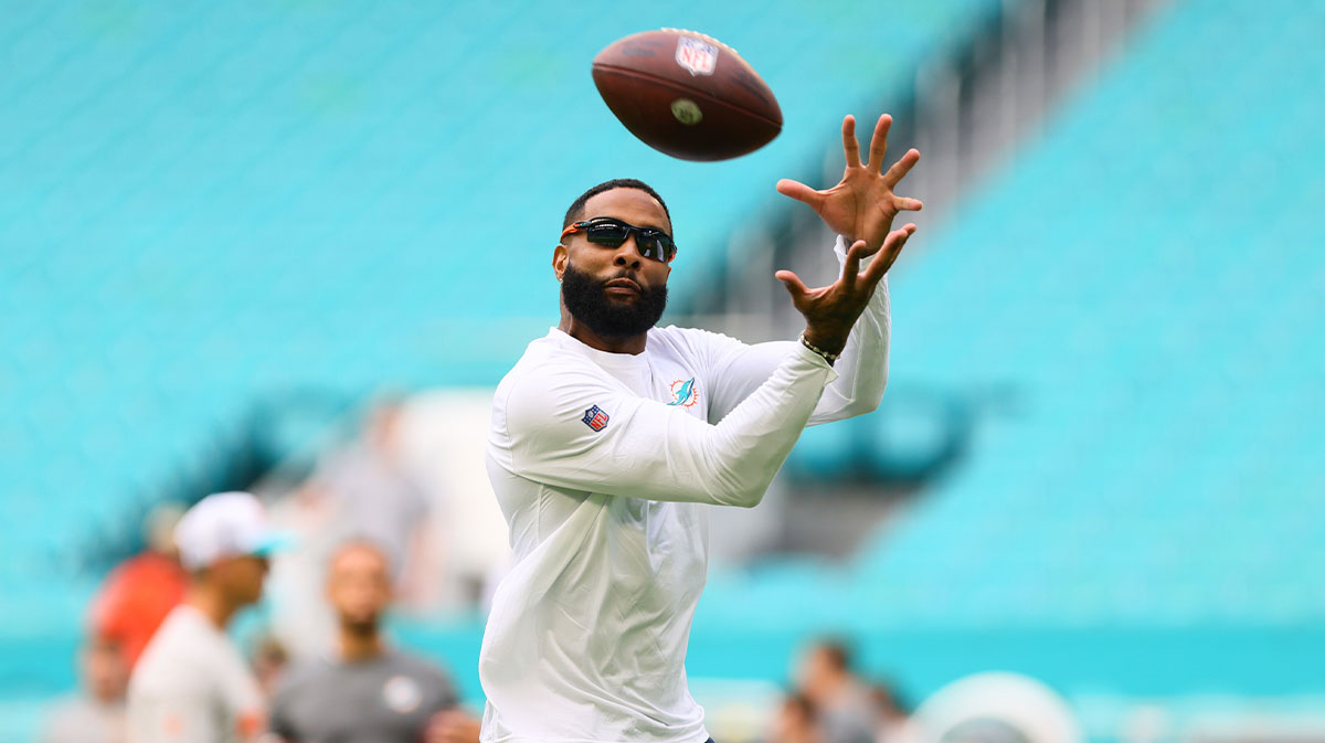 Aug 17, 2024; Miami Gardens, Florida, USA; Miami Dolphins wide receiver Odell Beckham Jr. (3) catches the football before preseason game against the Washington Commanders at Hard Rock Stadium.