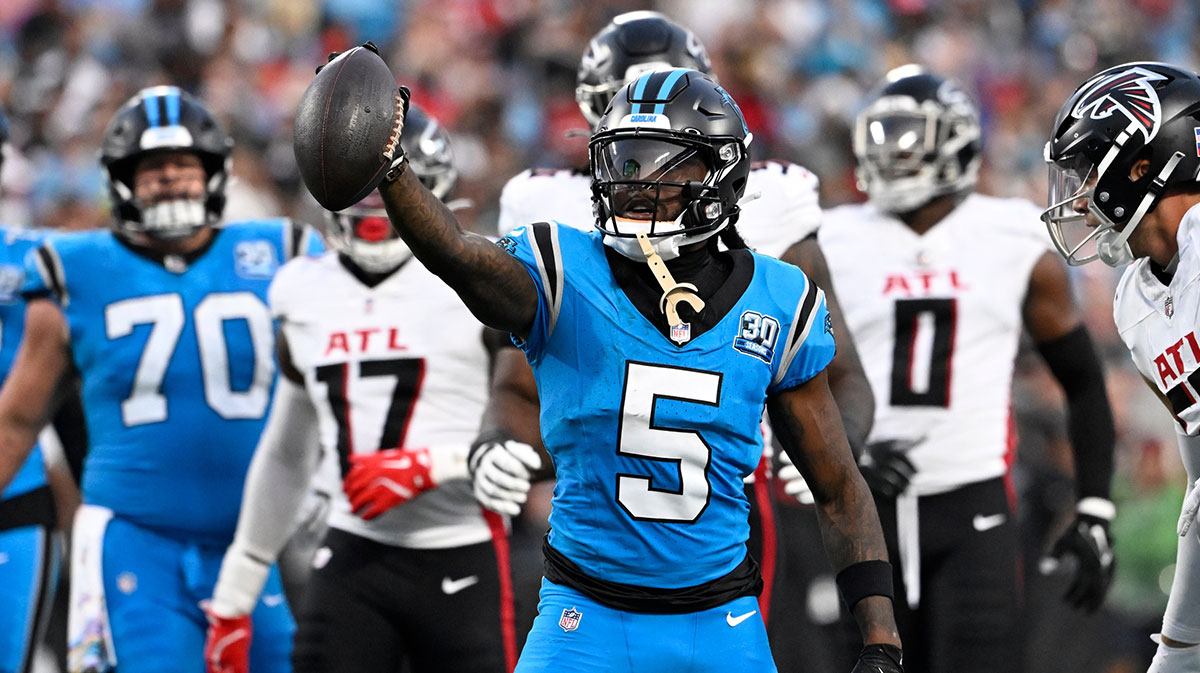 Carolina Panthers wide receiver Diontae Johnson (5) reacts after making a catch in the second quarter at Bank of America Stadium
