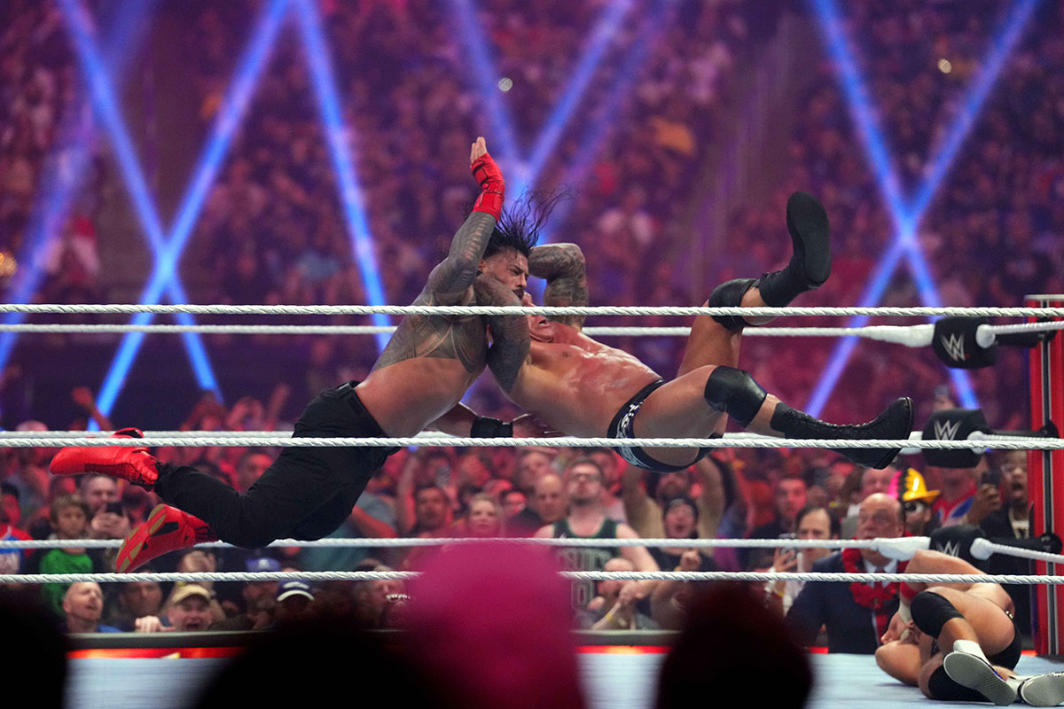 Randy Orton hitting an RKO on Roman Reigns at the 2024 Royal Rumble.