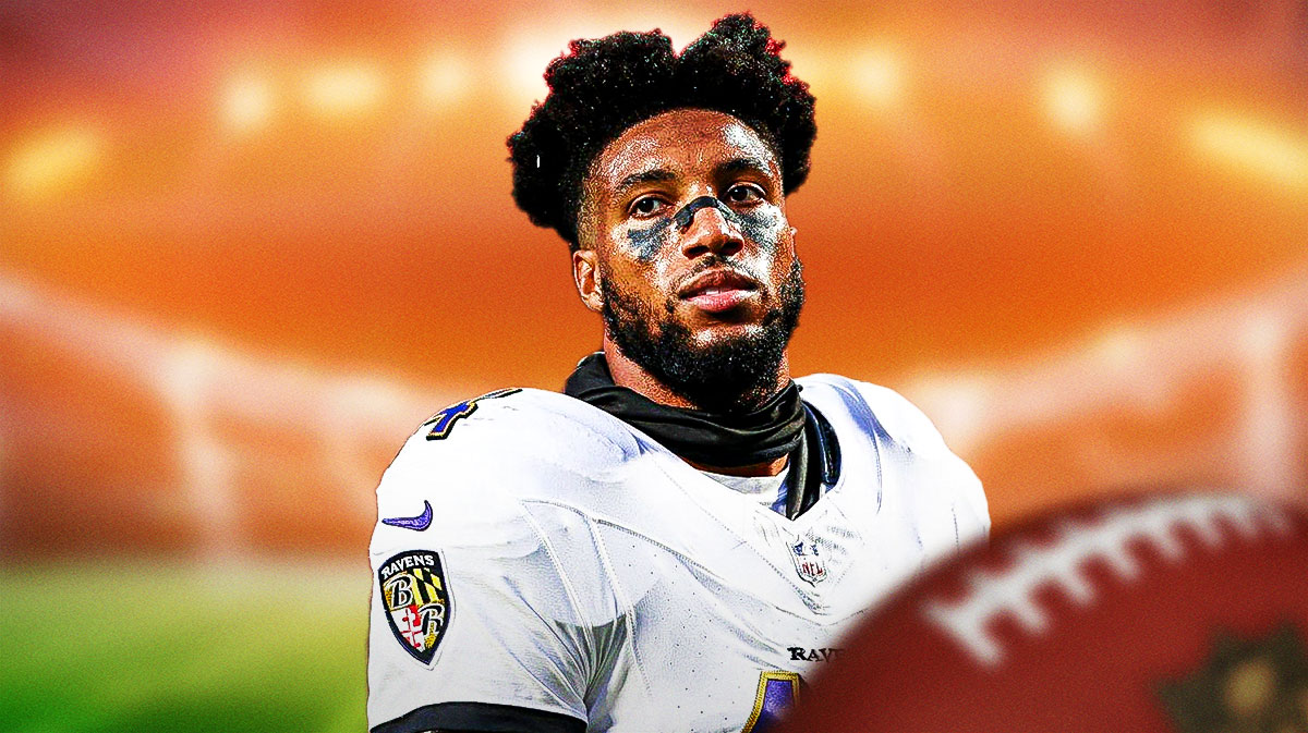 Marlon Humphrey in a Ravens jersey.