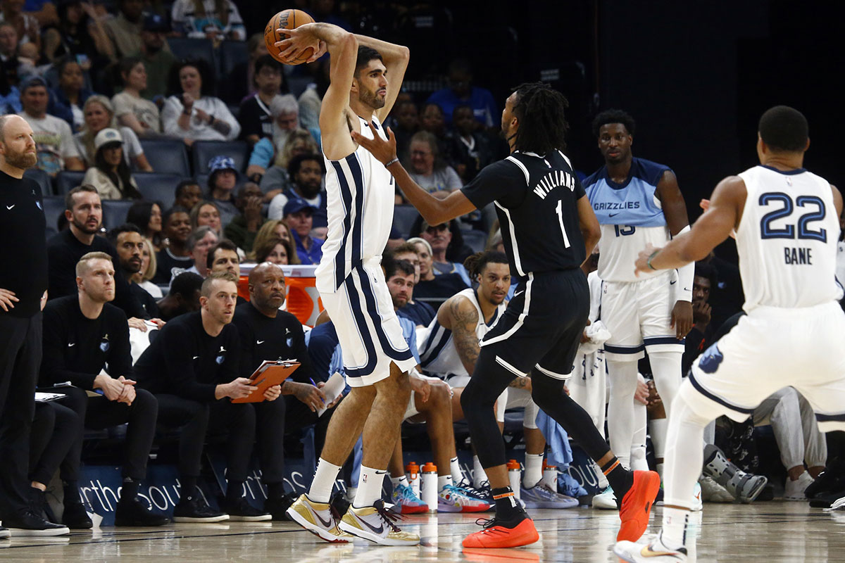 Memphis Grizzlies forward Santi Aldama (7) passes the ball as Brooklyn Nets forward Ziaire Williams (1) defends during the first half at FedExForum.
