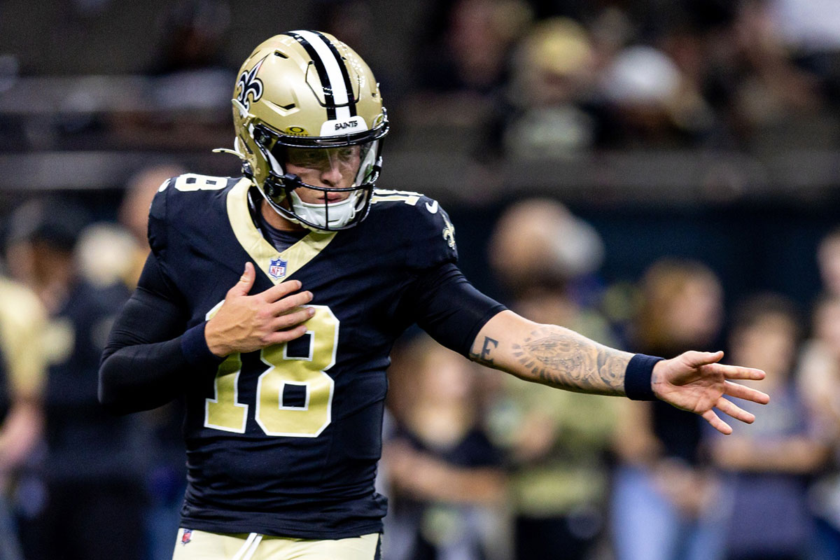 New Orleans Saints quarterback Spencer Rattler (18) during the warmups before the game against the Tennessee Titans at Caesars Superdome.