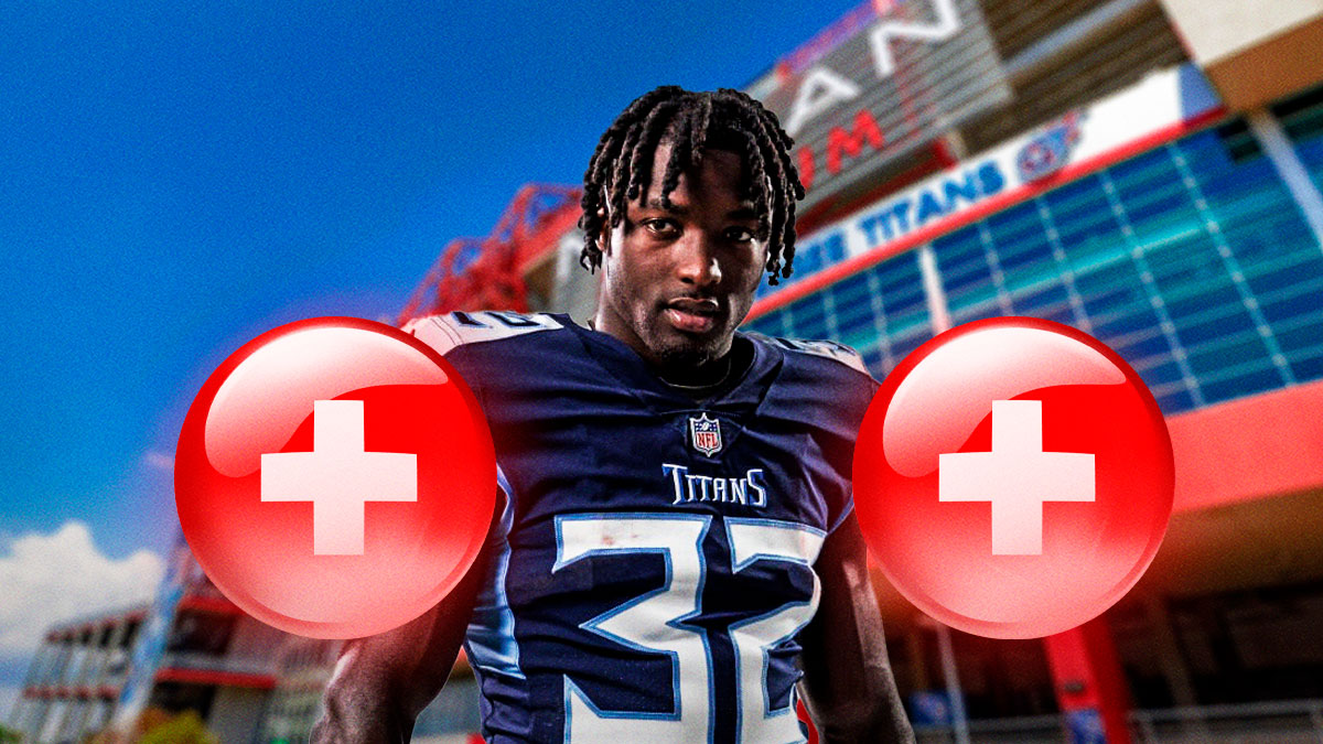 Titans RB Tyjae Spears in front of Nissan Stadium