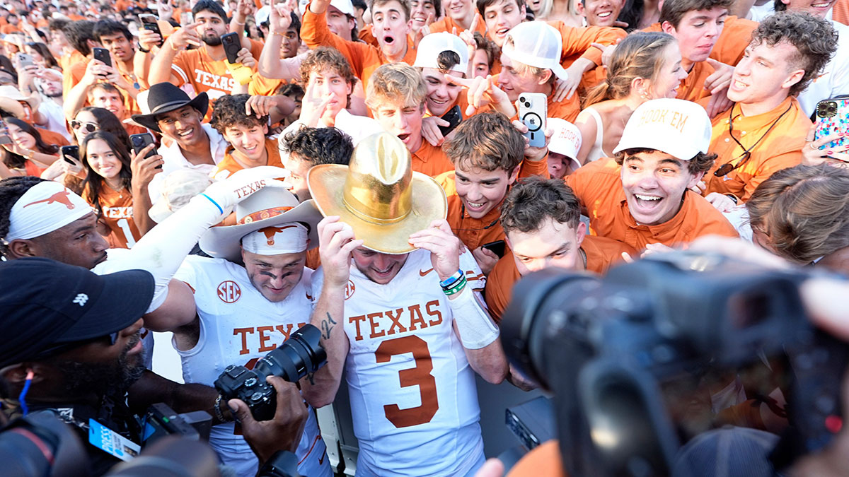 College Football Power Rankings Texas remains No. 1 as Oregon draws