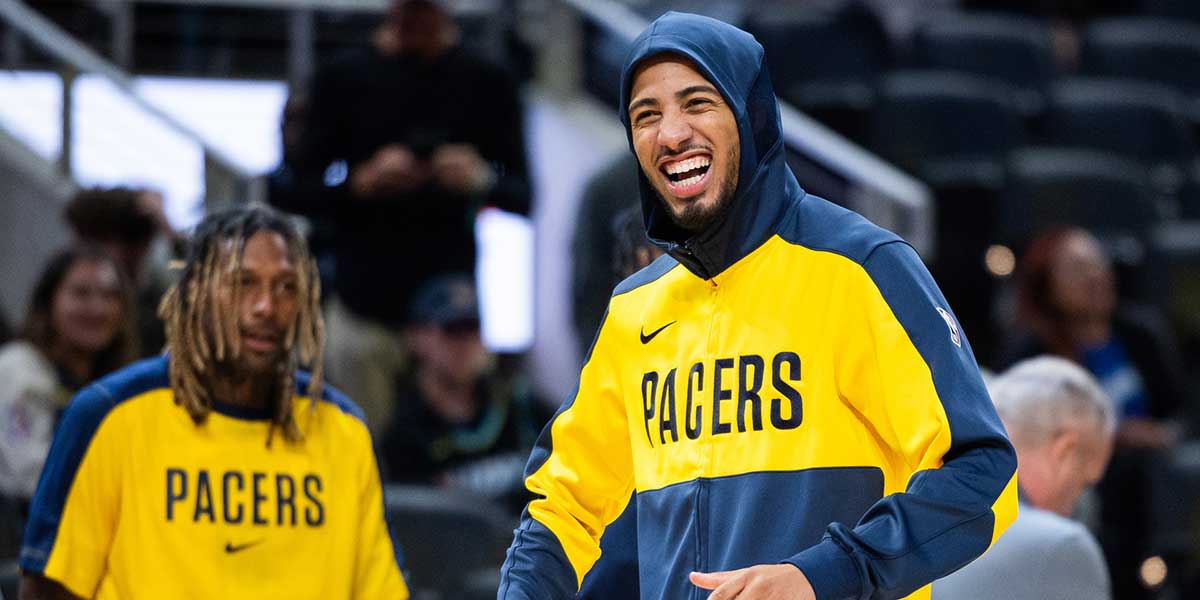 Indiana Pacers guard Tyrese Haliburton (0) applauds in the second half against the Charlotte Hornets at Gainbridge Fieldhouse.