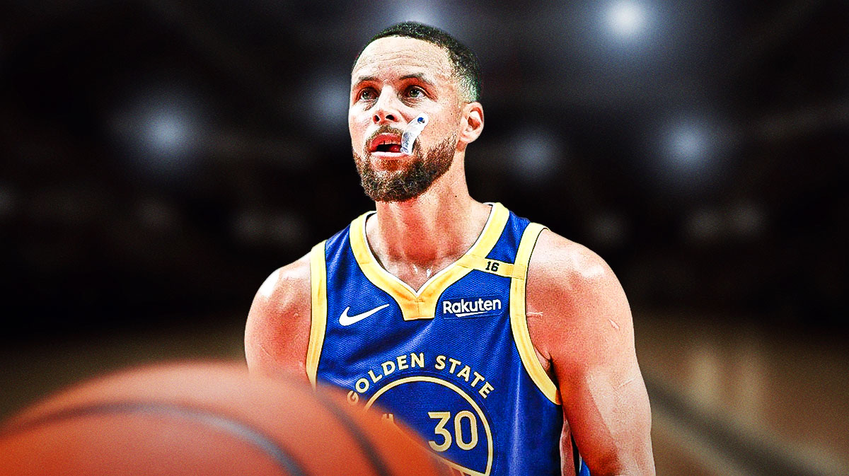 Stephen Curry in a Warriors jersey.