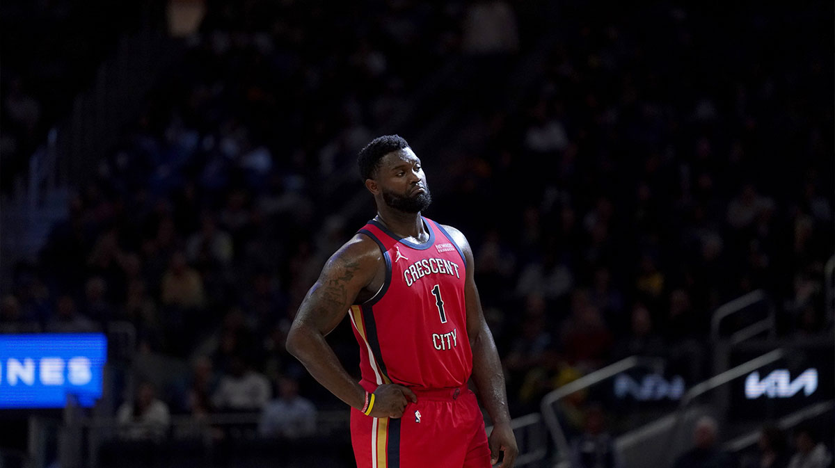 New Orleans Pelicans forward Zion Williamson (1) stands on the court during a timeout against the Golden State Warriors in the fourth quarter at the Chase Center.