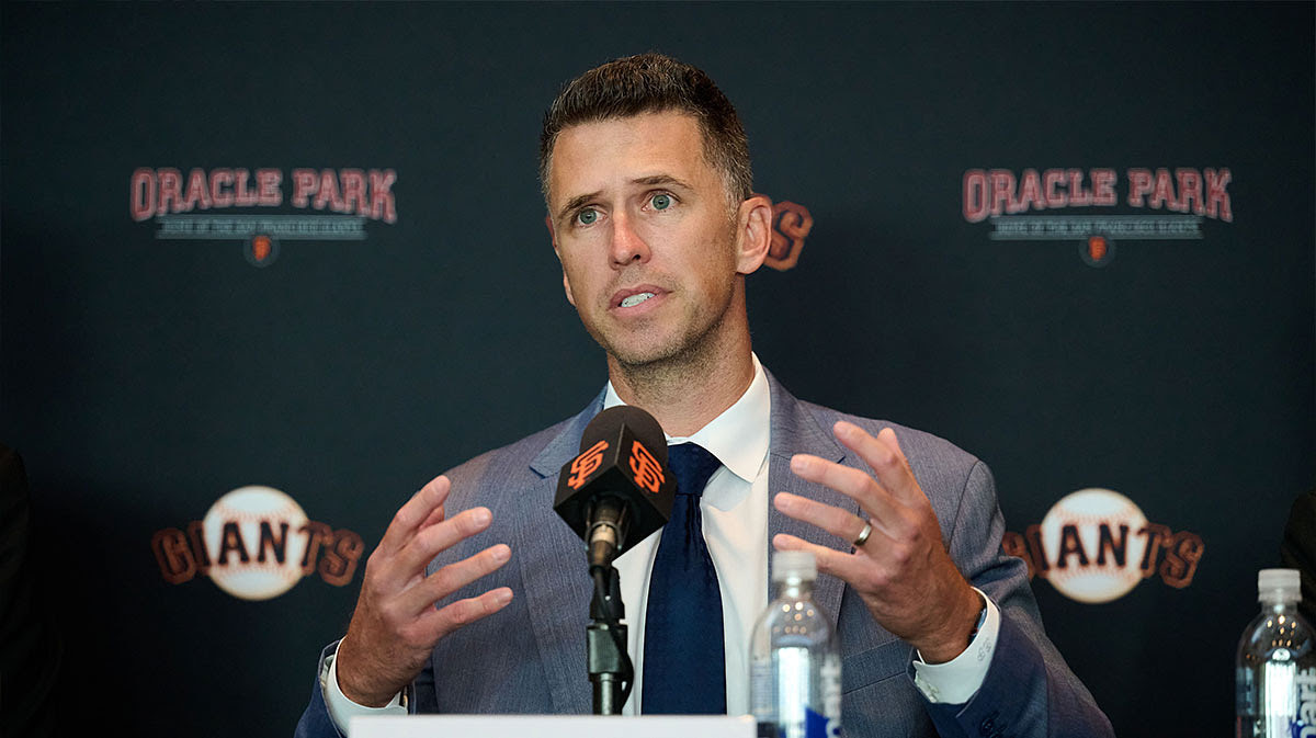 Giants not opening checkbook in Buster Posey's first year at helm