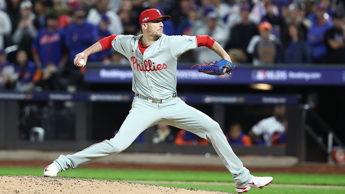 Philadelphia Phillies pitcher Jeff Hoffman (23) throws a pitch in the fifth inning against the New York Mets in game four of the NLDS for the 2024 MLB Playoffs at Citi Field. 