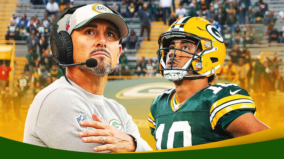 Head coach Matt LaFleur looking angry and QB Jordan Love after an INT against the Bears: