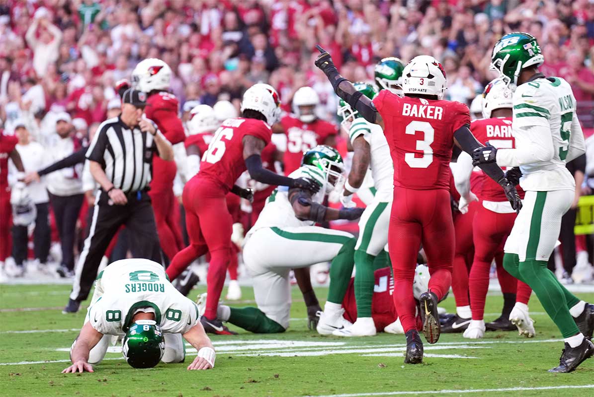 Nov 10, 2024; Glendale, Arizona, USA; Arizona Cardinals safety Budda Baker (3) celebrates a turnover by New York Jets quarterback Aaron Rodgers (8) during the second half at State Farm Stadium.