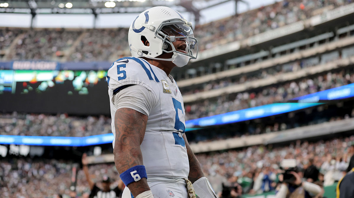 Indianapolis Colts quarterback Anthony Richardson (5) celebrates his touchdown against the New York Jets during the fourth quarter at MetLife Stadium.