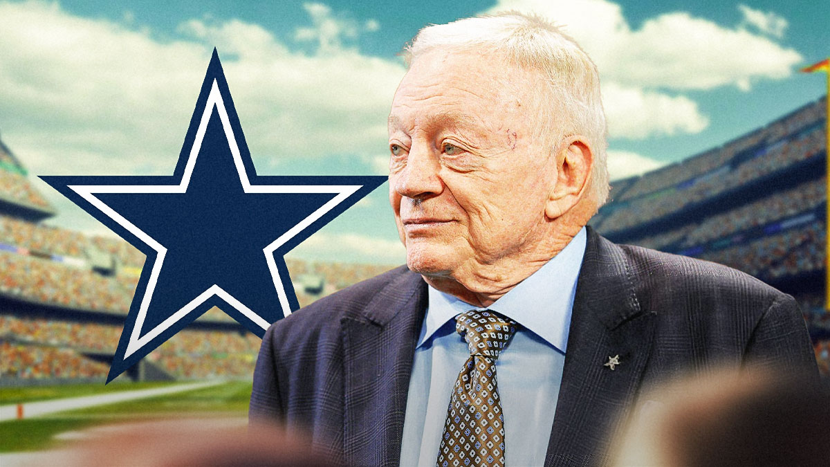 Cowboys' Jerry Jones next to Ryan Clark in background