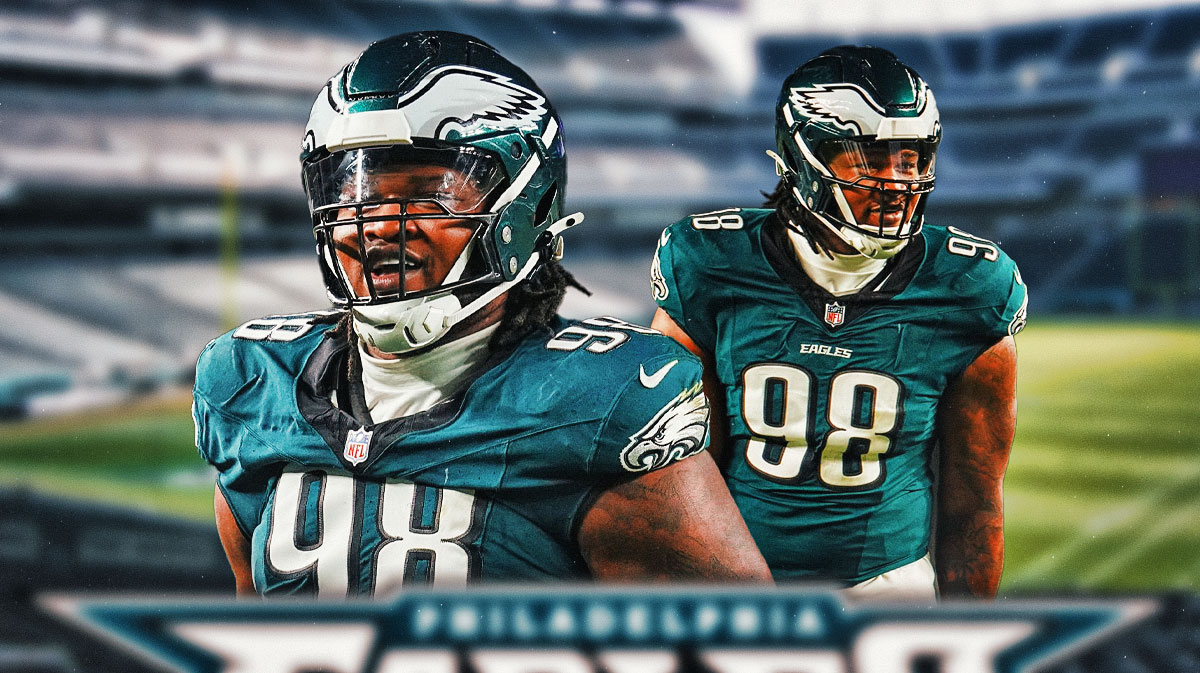 Jalen Carter in Eagles jersey.