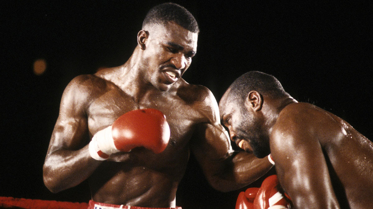 Evander Holyfield boxing