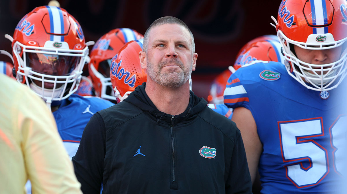 Florida head coach Billy Napier