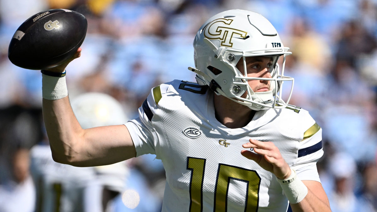 Oct 12, 2024; Chapel Hill, North Carolina, USA; Georgia Tech Yellow Jackets quarterback Haynes King (10) looks to pass in the first quarter at Kenan Memorial Stadium. Mandatory Credit: Bob Donnan-Imagn Images