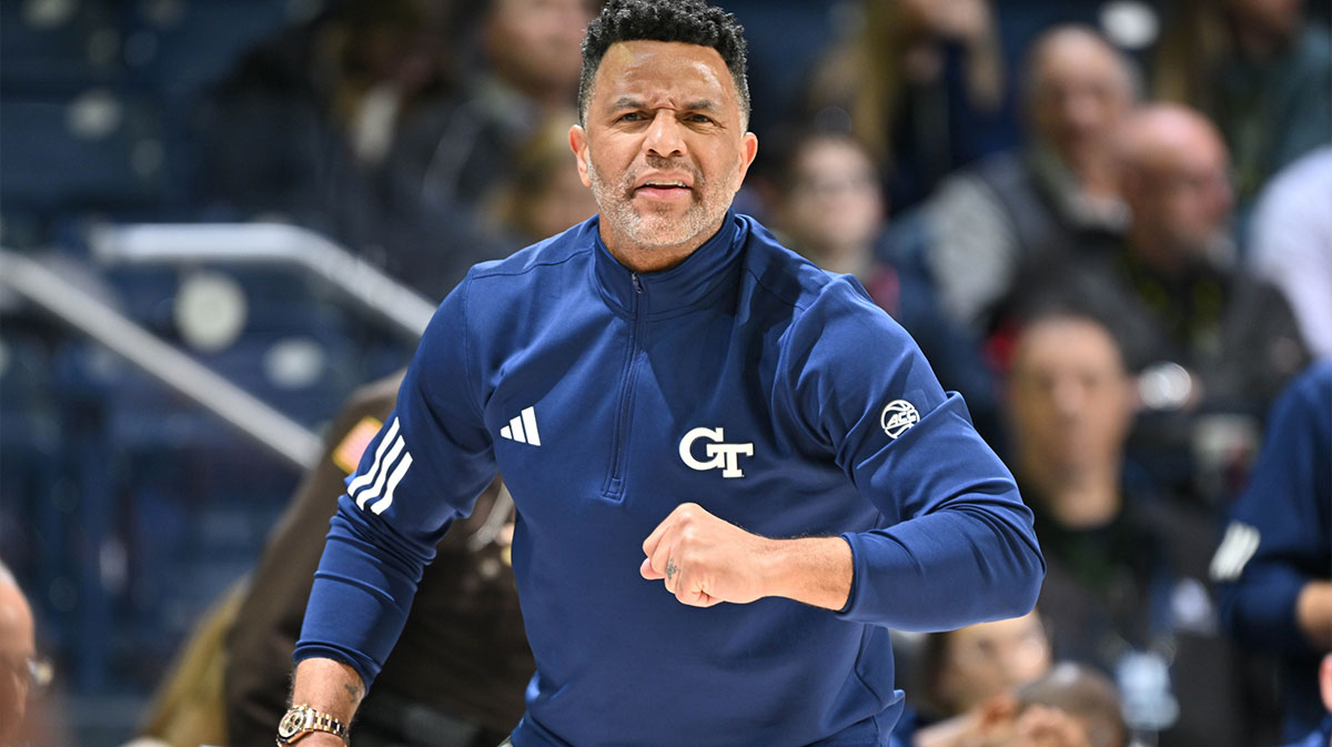 Georgia Tech Yellow Jackets head coach Damon Stoudamire gestures to his players in the second half against the Notre Dame Fighting Irish at the Purcell Pavilion.
