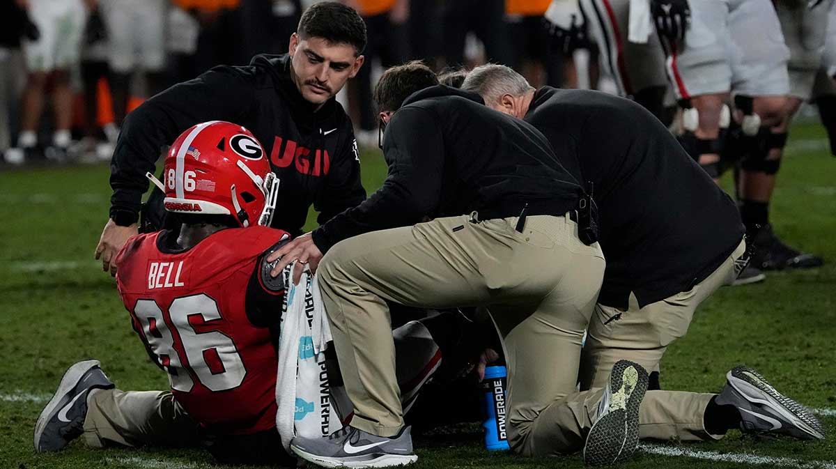 Georgia wide receiver Dillon Bell (86) goes down during the first half of a NCAA college football game against Tennessee in Athens, Ga., on Saturday, Nov. 16, 2024.